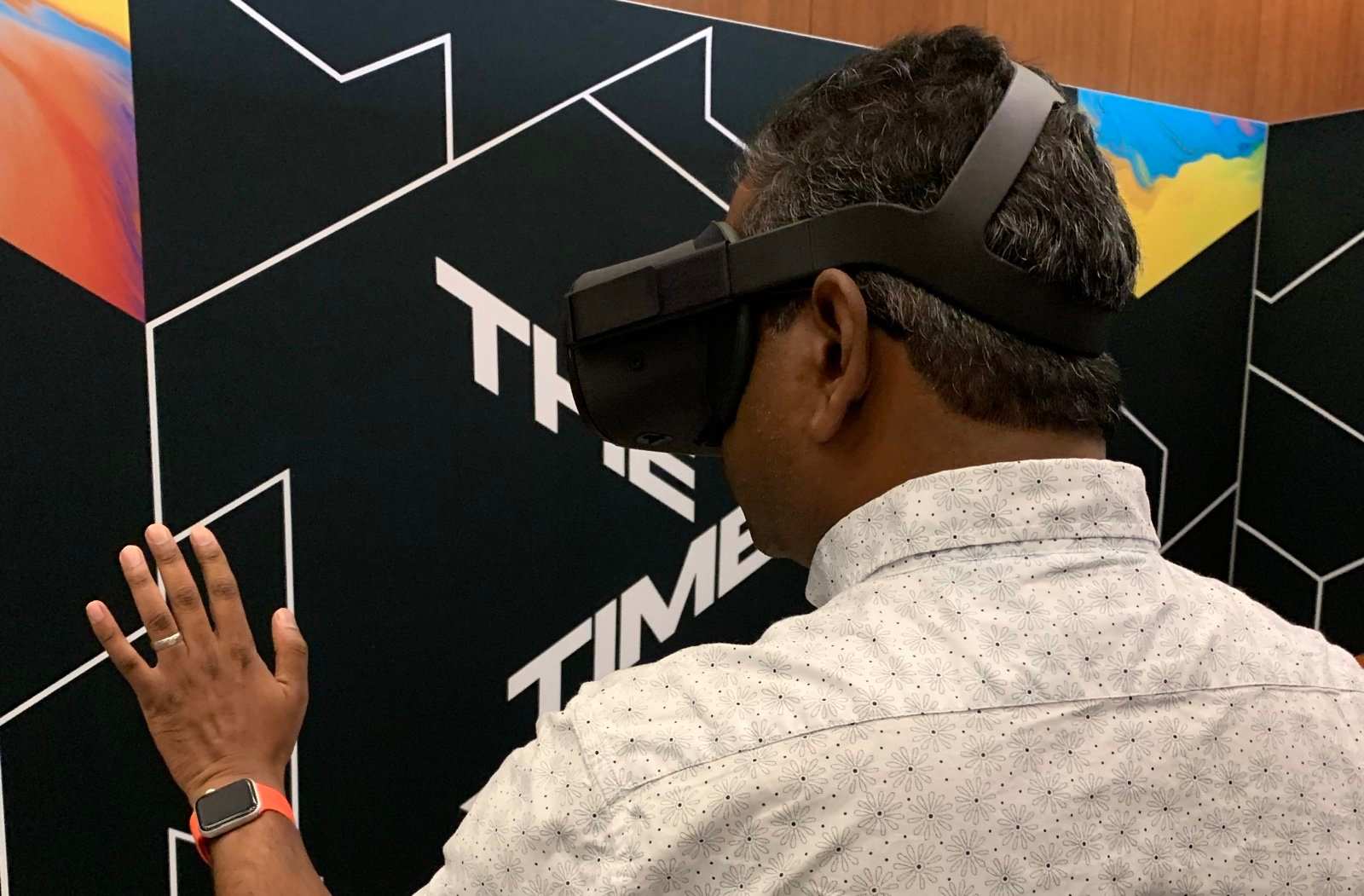 Oculus Quest’s hand tracking is a new level of VR immersion